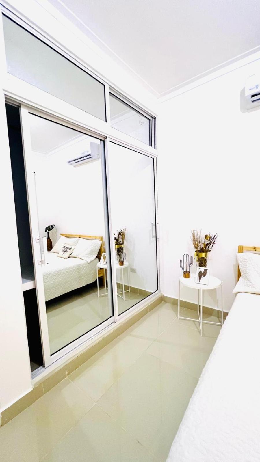 Ambar Luxurious Condo At Caleta ลาโรมานา ภายนอก รูปภาพ