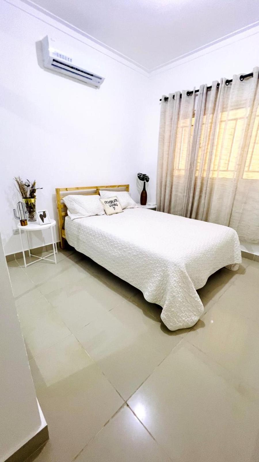 Ambar Luxurious Condo At Caleta ลาโรมานา ภายนอก รูปภาพ